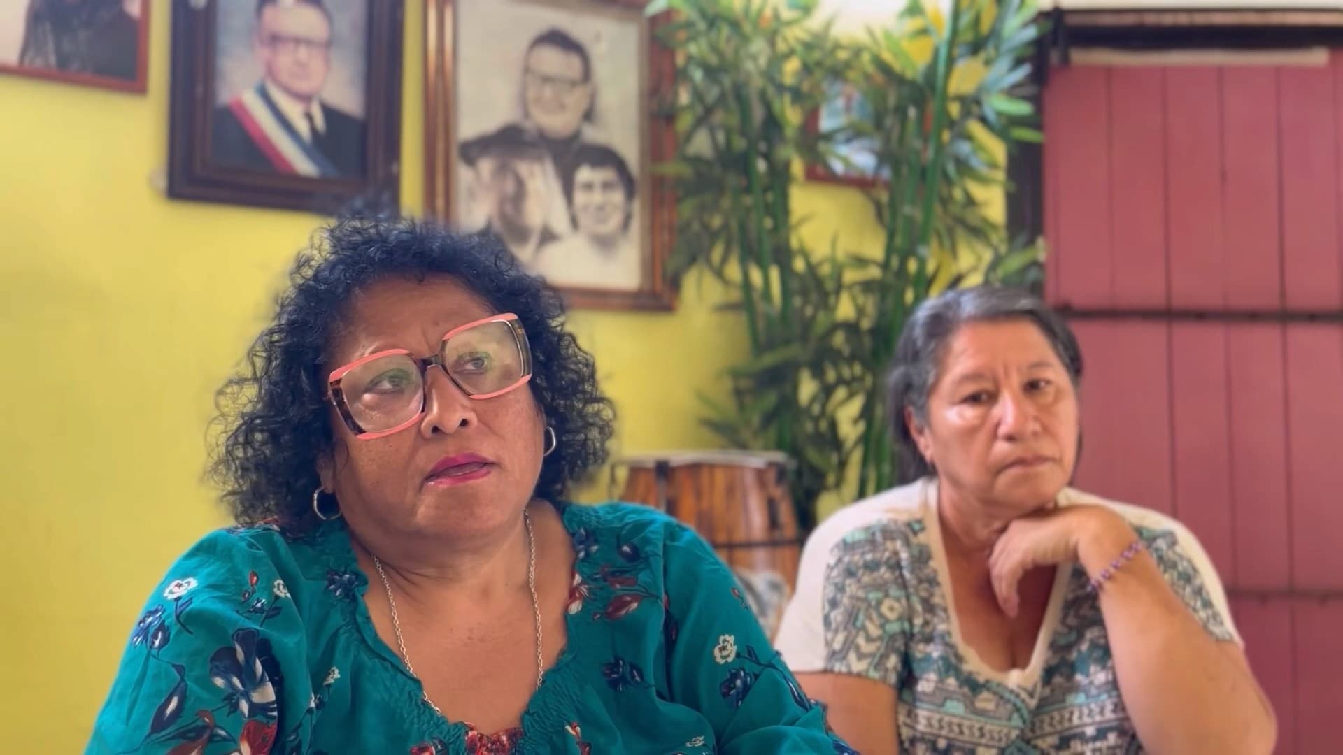 Hermanas Lara Paz